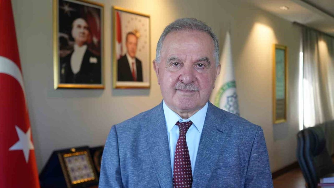 Meslekler yok olmuyor, çalışma biçimleri yeniden şekilleniyor