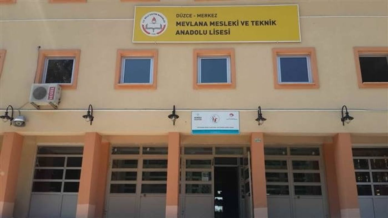 Mevlana mesleki lisesi tam kapasite: 234 öğrenci kayıt yaptırdı