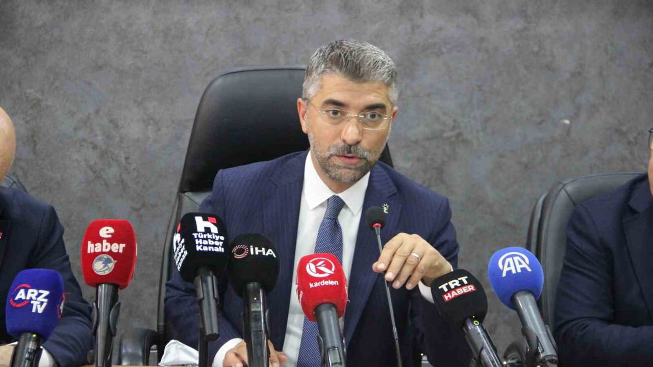 Milletle çeyrek asır: Erzurum'dan AK Parti'nin 25 yıllık hizmet ve hedefleri