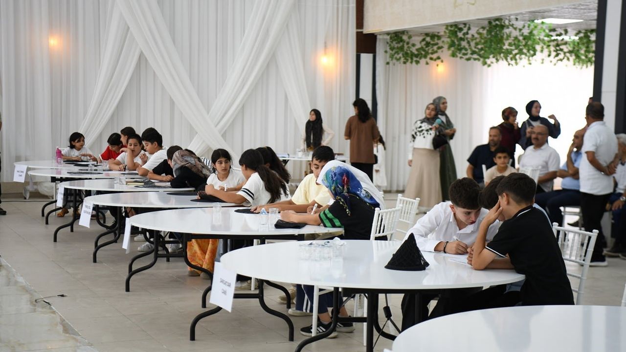 Minik yürekler Kur'an-ı Kerim bilgisi için Topsöğüt'te yarıştı