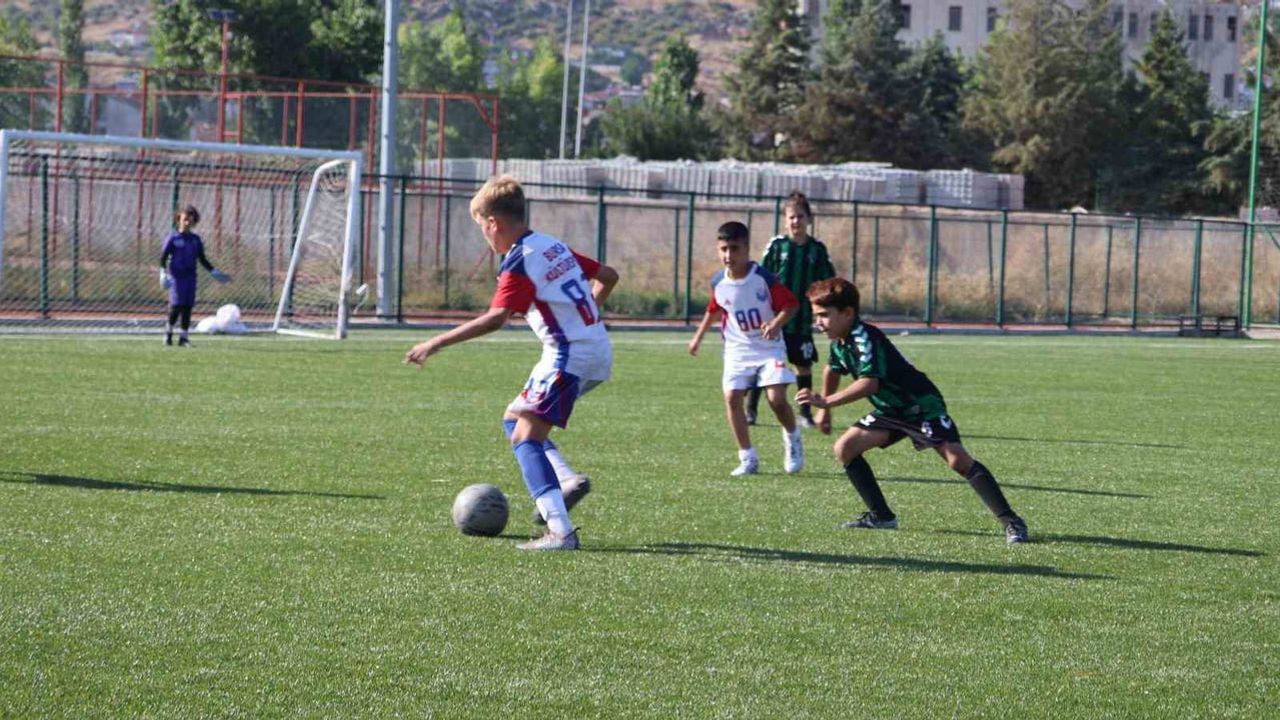 Minikler Gölpazarı'nda yeteneklerini sergiledi