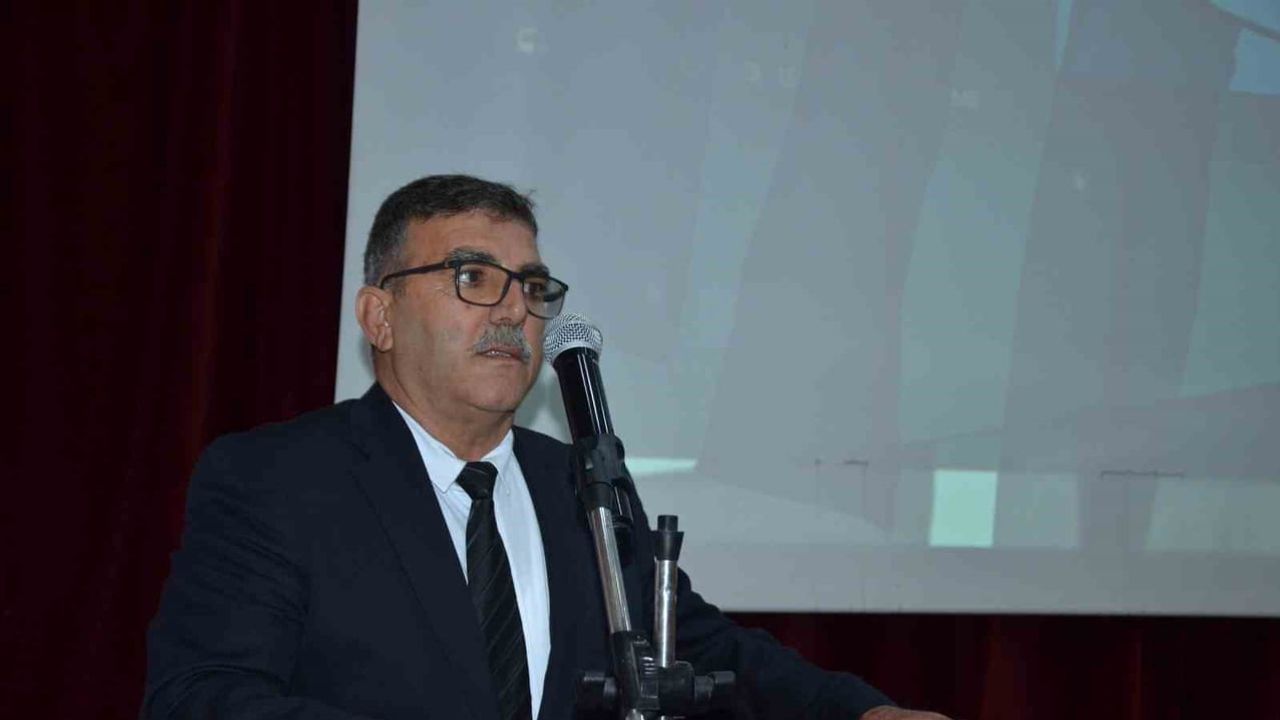 Muammer Aydın dönemi başladı: MHP Kırkağaç'ta ilçe başkanlığı değişti