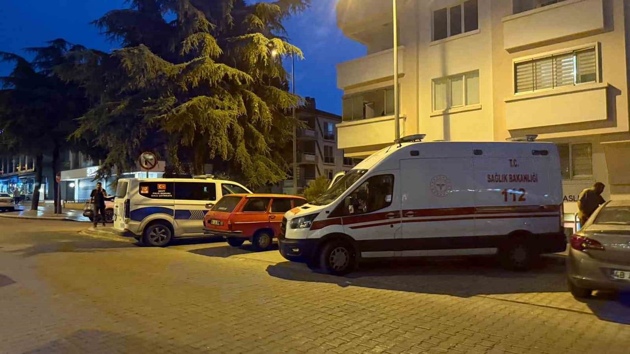 Muğla'da Büyükşehir Belediyesi Senfoni Orkestrası çalışanı evinde hayatını kaybetti
