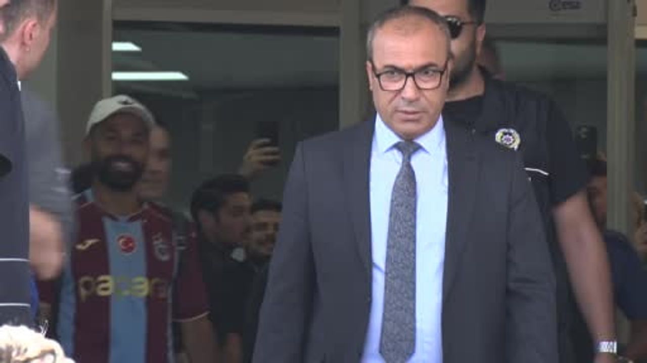 Muhammed Salah İstanbul'da: bordo-mavili dönem başlıyor