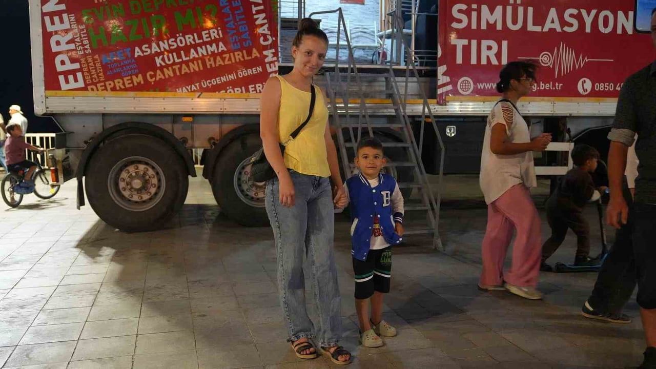 Mürefte sahilinde deprem bilinci için simülasyon tırı