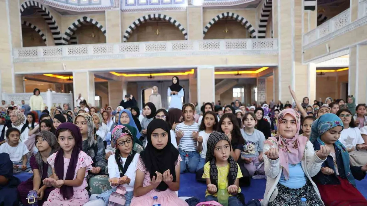 Muş'ta yaz Kur'an kursları törenle sona erdi