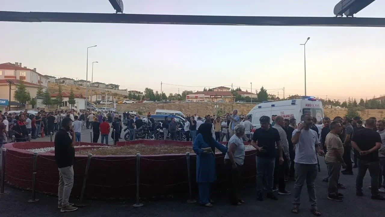 Nallıhan'da kömür ocağında göçük: kurtarma ekipleri müdahale etti, 1 ölü 10 yaralı