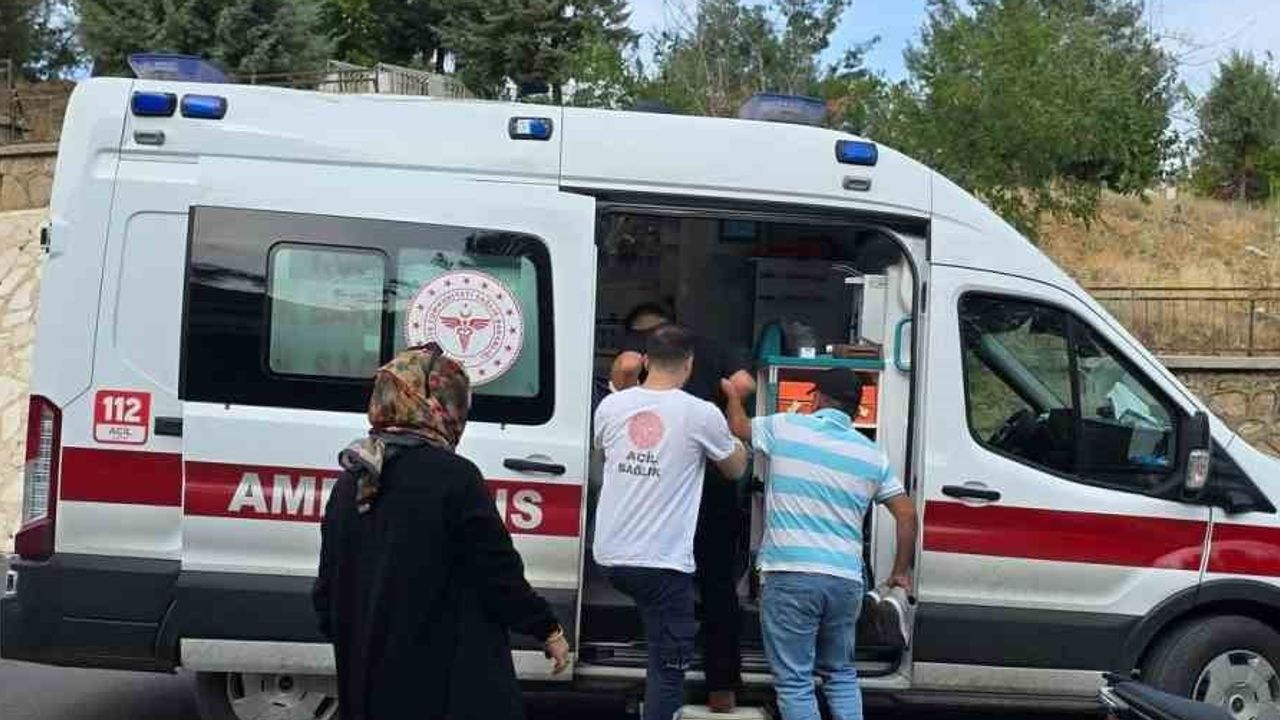Nargile içerken fenalaşan kişi Çermik'te hastaneye kaldırıldı