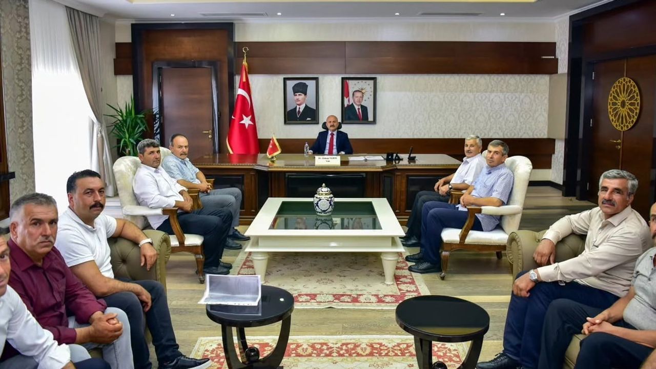 Nazilli mahallelerinin ihtiyaçları masaya yatırıldı: valinin muhtar buluşması