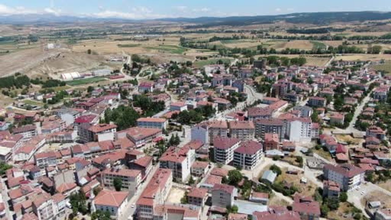 Ninelerin mirasını yaşatan girişimci evini dokuma atölyesine dönüştürdü