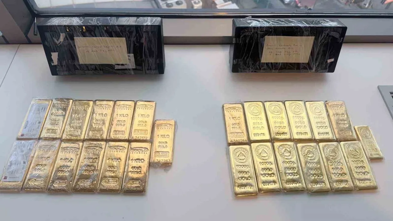 Ödeme kuruluşuna düzenlenen operasyonda 25,5 kilo altın ve 179,5 milyon liralık ön tespit