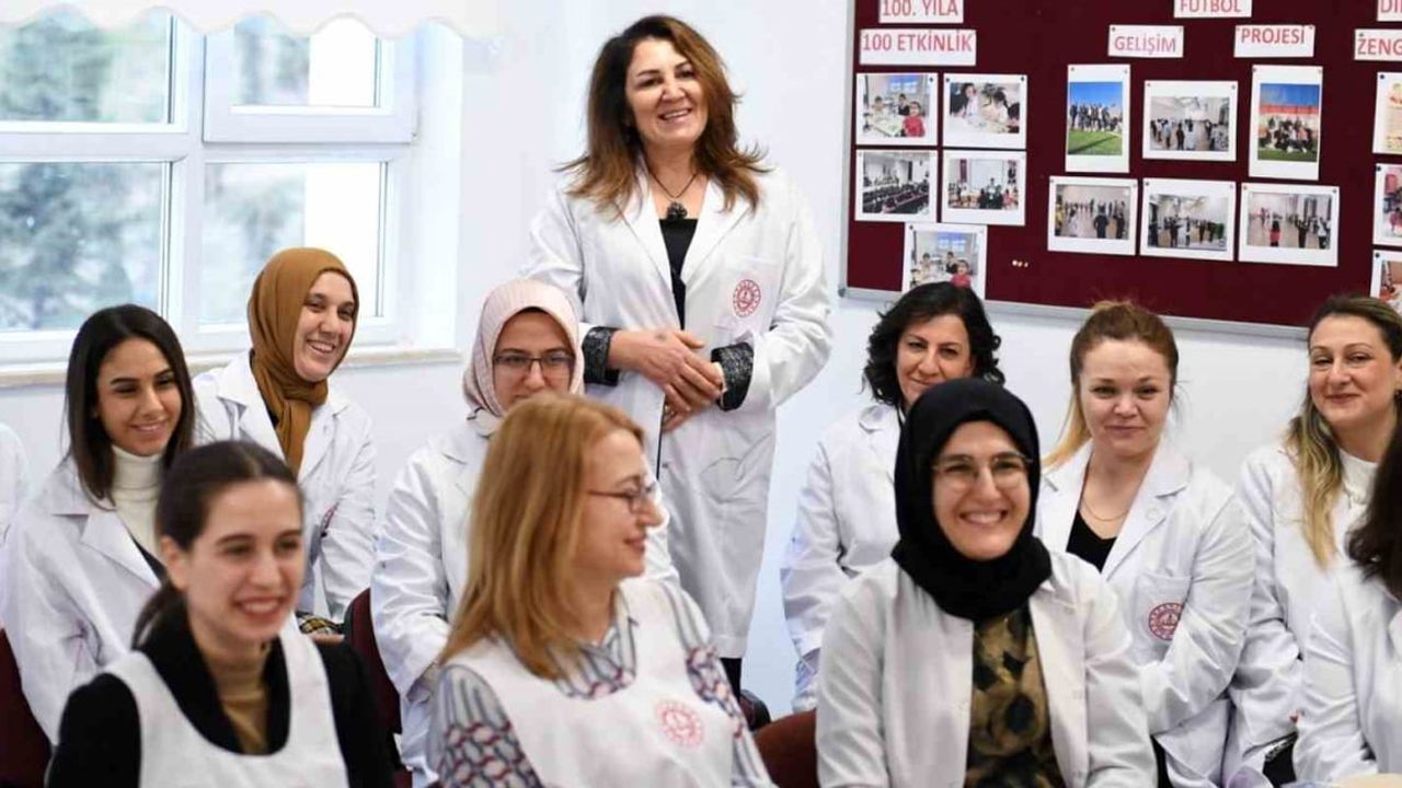 Öğretmenlerin il içi mazeret atama sonuçları hizmet puanına göre açıklandı