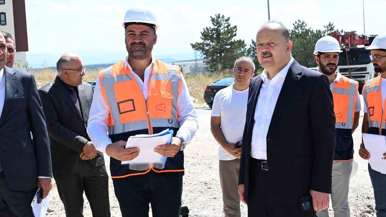 Okullar yeni döneme hazırlanıyor: Kastamonu'da 95 kurumda bakım seferberliği