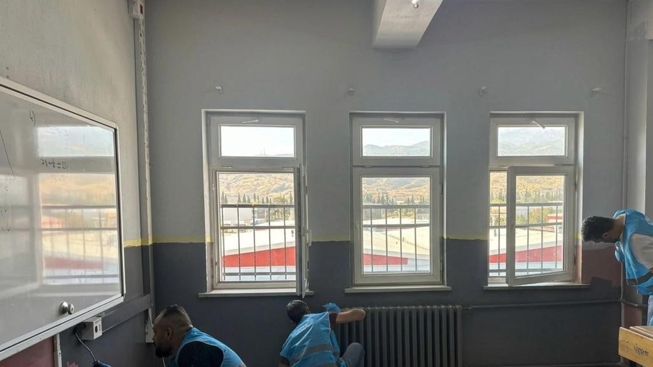 Okullara yaz hazırlığı: denetimli serbestlik yükümlüleri 36 sınıfı yeniledi