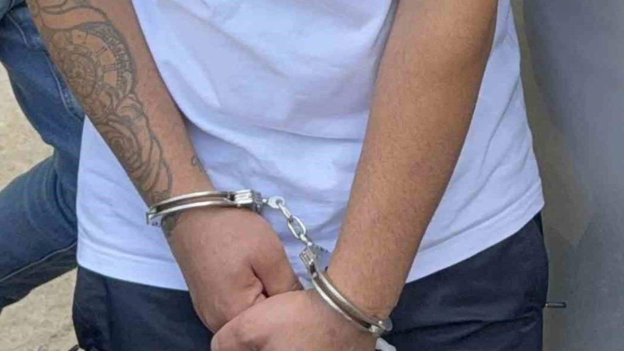 Operasyonla yakalandı: İlkadım'da 2 bin 629 sentetik ecza ele geçirildi