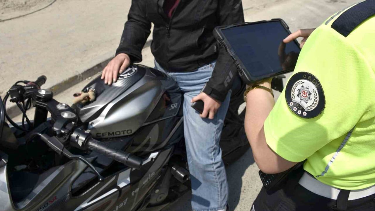 Ordu'da trafik denetimlerinde hız ve kemer ihlalleri öne çıktı