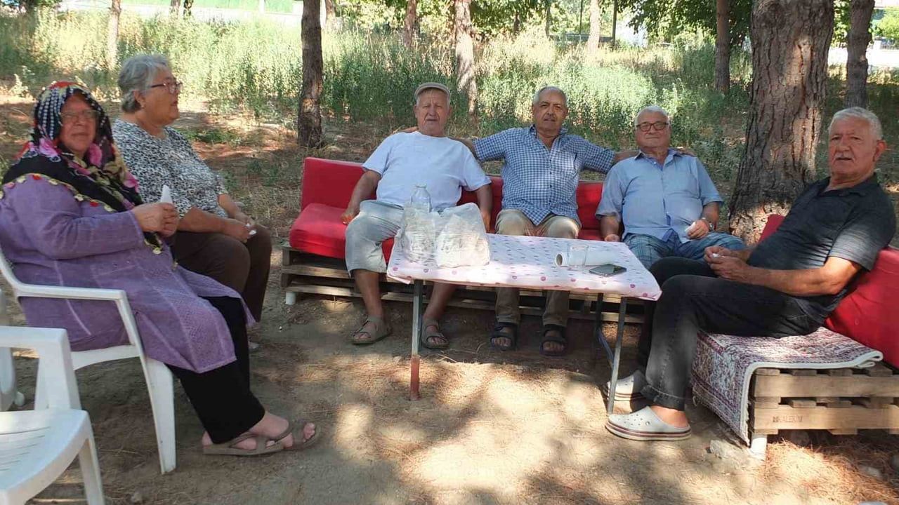 Ören'de çamlıkta buluşan lokmalar: 700 kişiye ikram