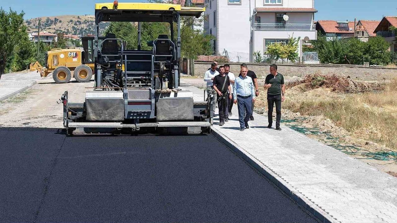 Osmangazi Mahallesi'nde kapsamlı yol yenileme çalışması