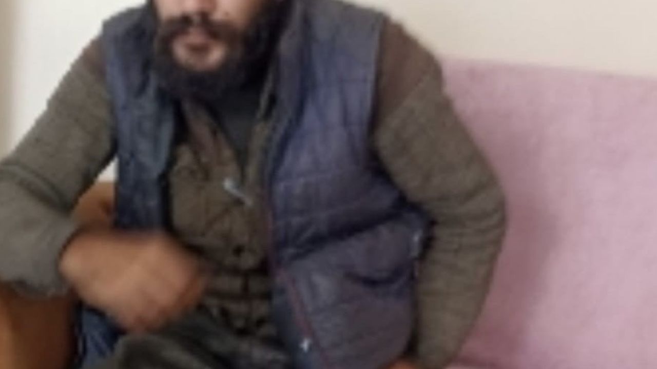 Parkta bulunan engelli oğlunun adına kayıtlı şirketler aileyi harekete geçirdi