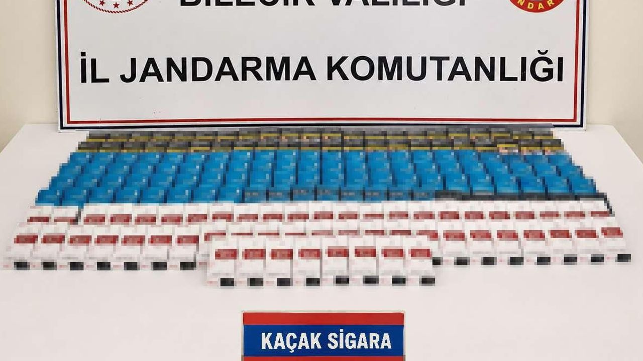 Pazaryeri'nde jandarma baskını: 4 bin 20 kaçak sigara ve 100 makaron ele geçirildi