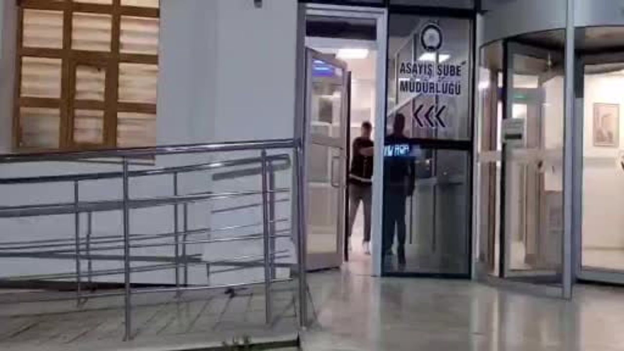 Plaka tanıma sistemiyle takip edilen çalıntı otomobil Serik'te yakalandı