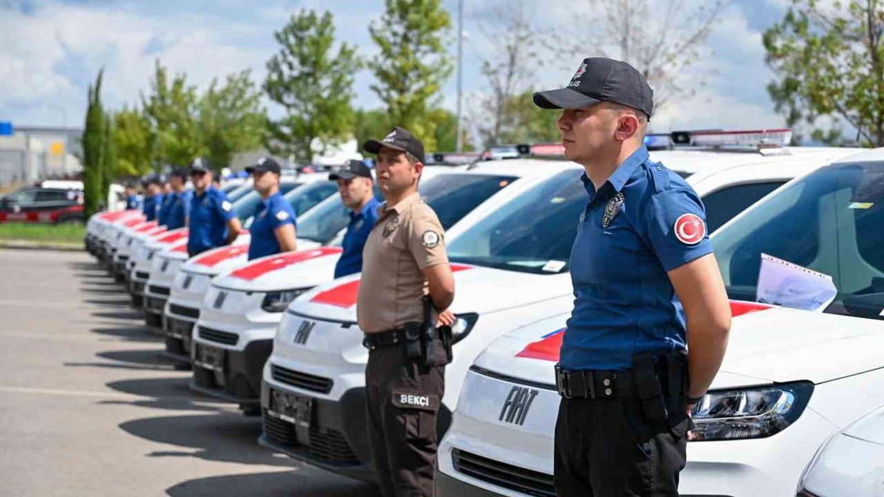 Polis filosu güçlendi: Kocaeli emniyetine 74 yeni araç