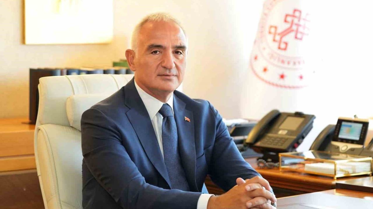 Rami kütüphanesi iki asırlık kışlayı dünyaya örnek yeşil merkeze dönüştürdü