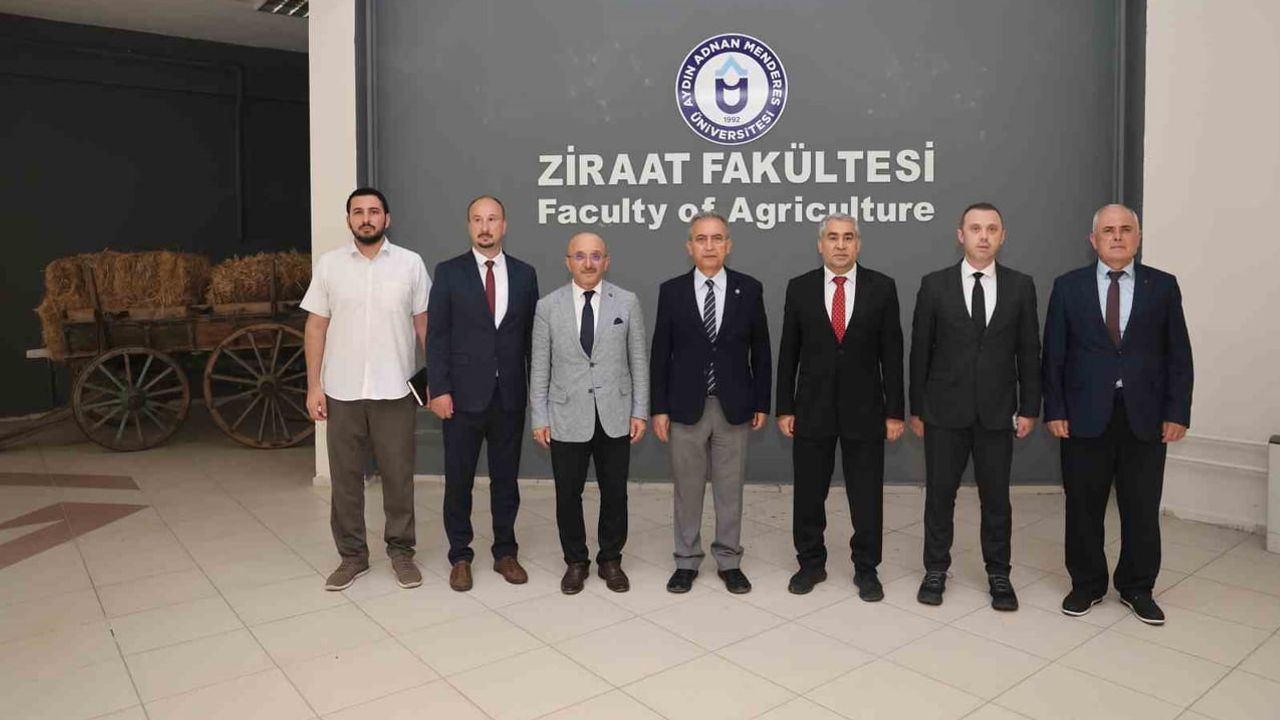 Rektör Kent ziraat fakültesi'nde ar-ge ve uygulamalı üretim projelerini yerinde inceledi
