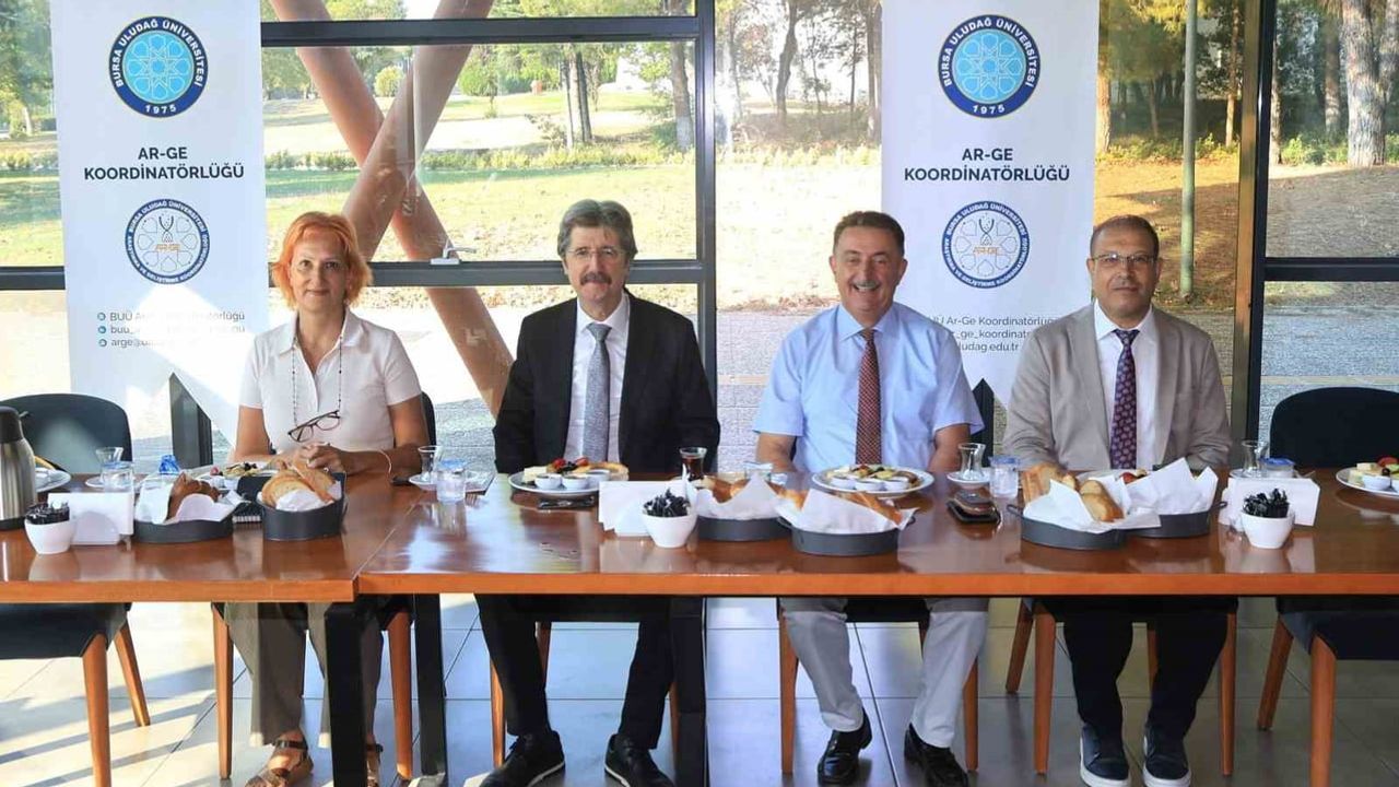 Rektör Yılmaz liderliğinde BUÜ’de akademik başarı çıtası yükseliyor
