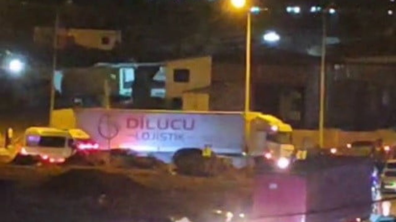 Reyhanlı'da düğün konvoyu çatışması taş ve sopayla büyüdü: 4 yaralı
