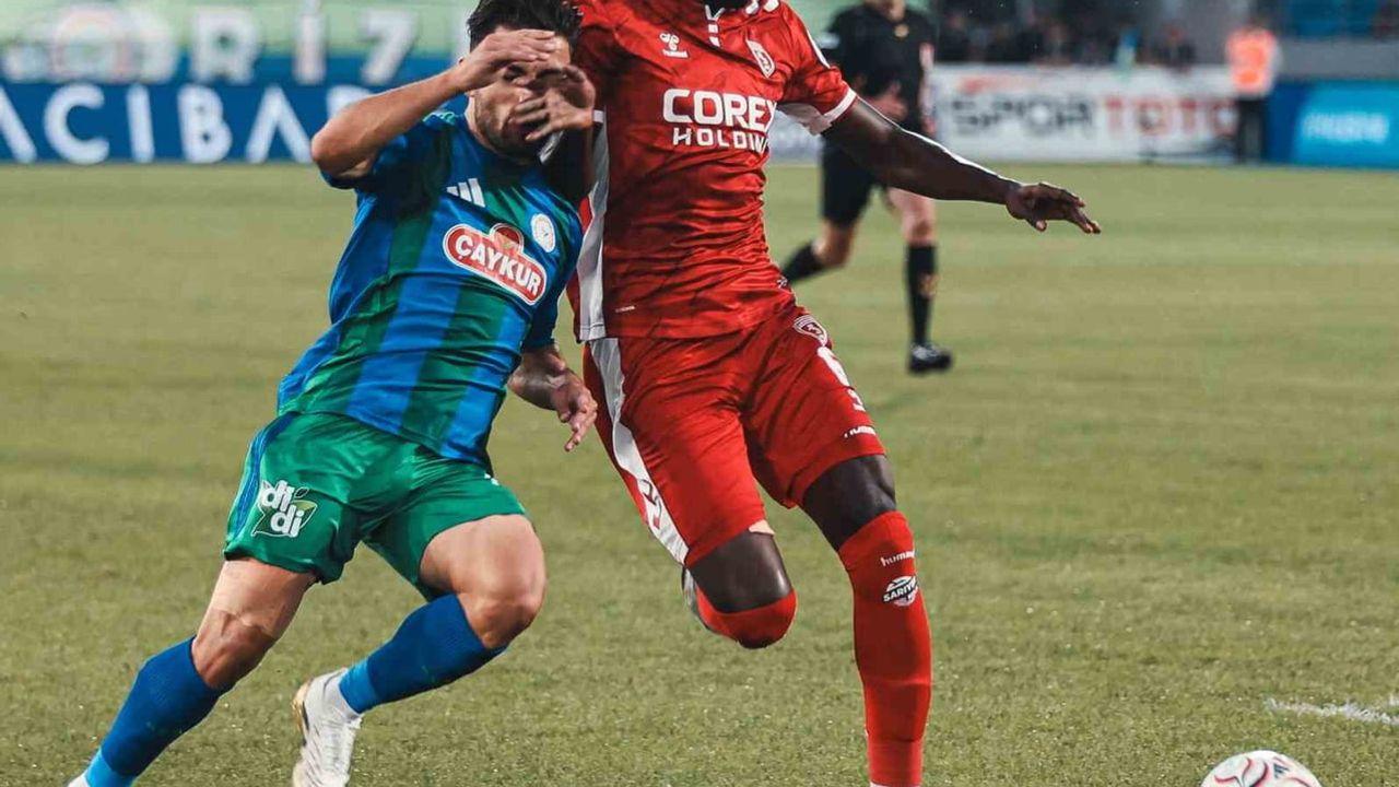 Rize'de ilk yarı: Samsunspor 1-0 önde