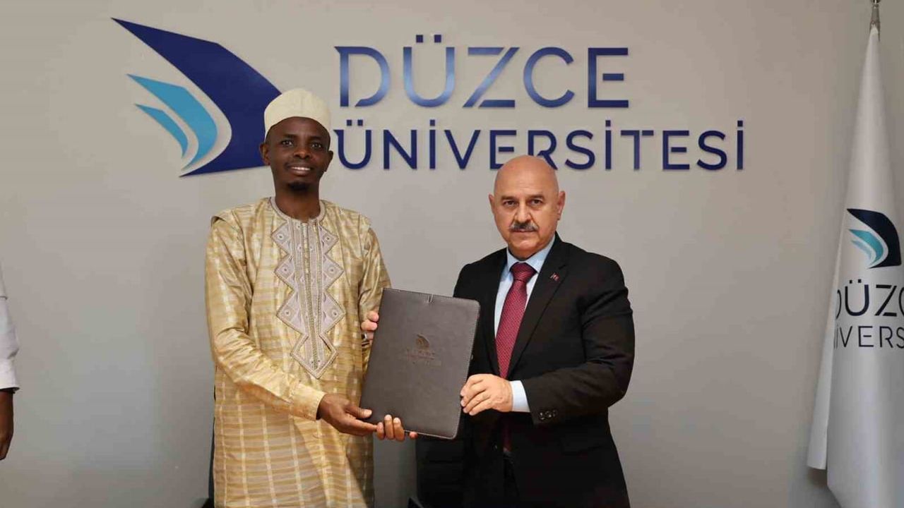Ruanda müftüsü ve Düzce Üniversitesi arasında eğitim bağları pekişiyor