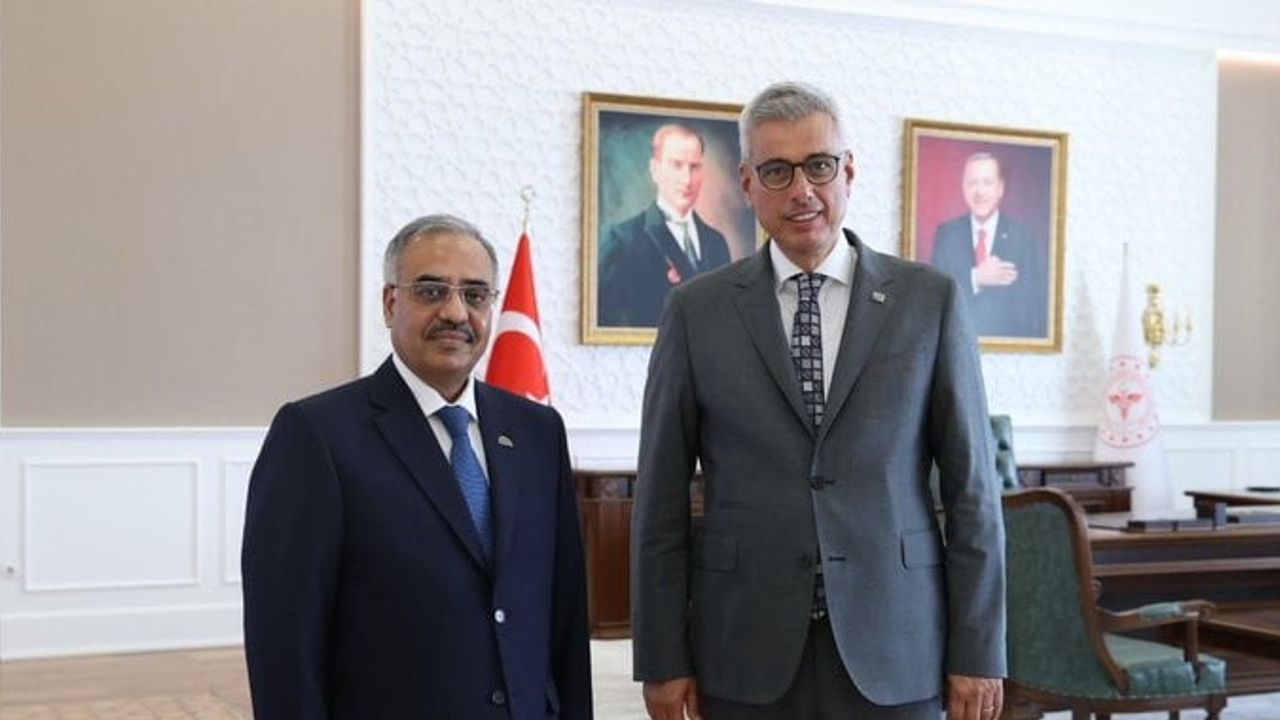 Sağlıkta ortak üretim için D-8 ile yeni iş birliği adımları