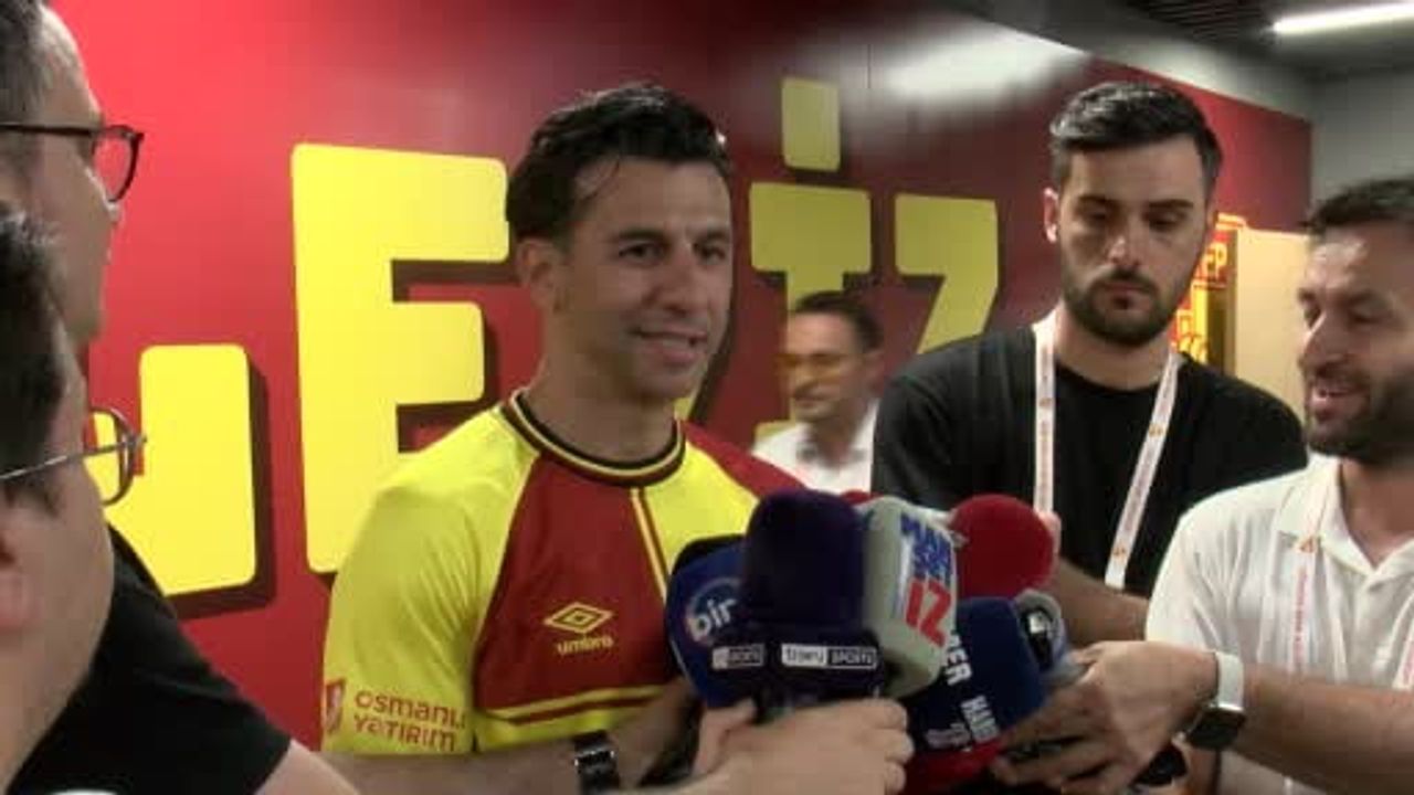 Sahaya kalbini gömen futbolcu: İsmail Köybaşı'nın jübilesi