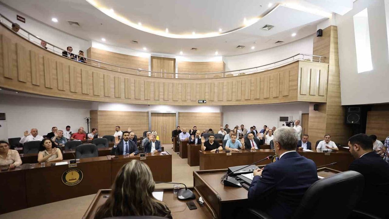 Şahinbey meclisi ağustosta gündemi komisyonlara taşıdı
