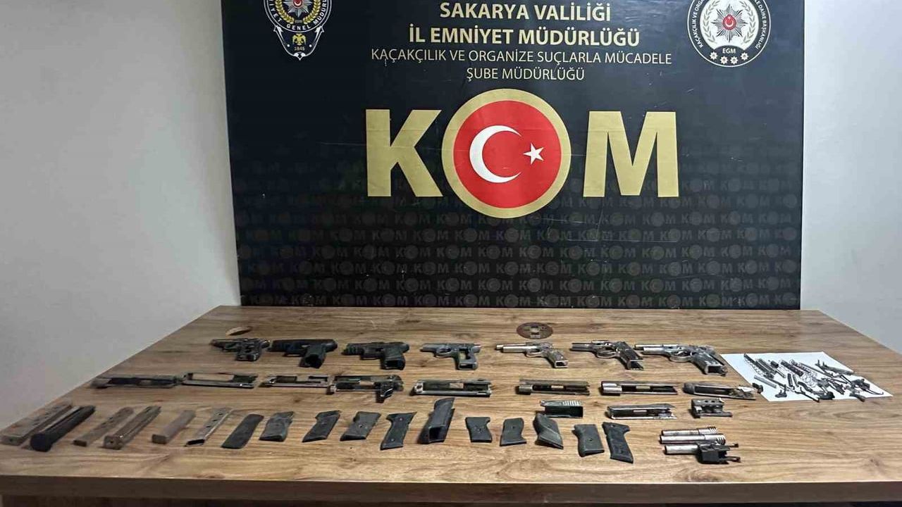 Sakarya'da evini silah atölyesine çeviren adrese operasyon