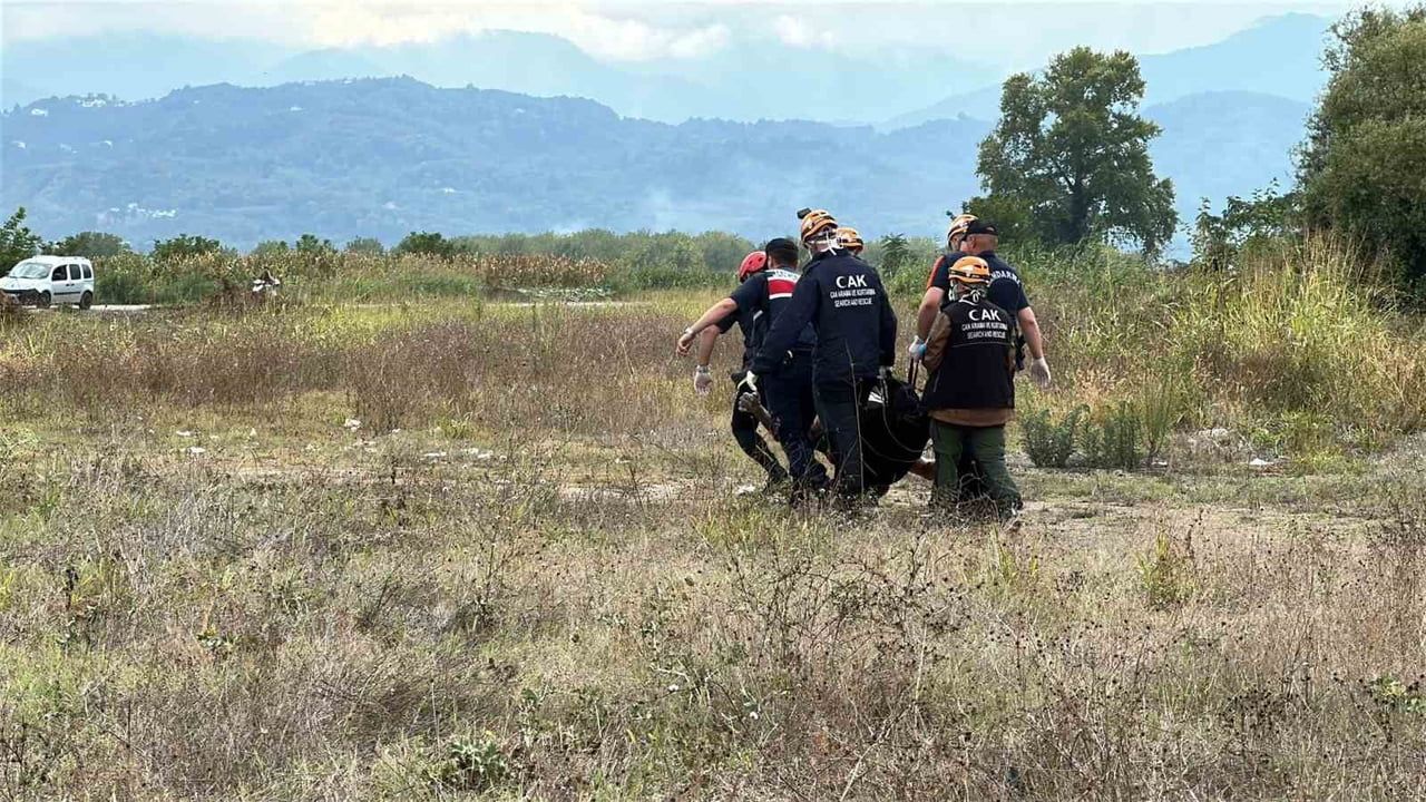 Sakarya'da nehirden çıkarılan ceset, ailesinin kayıp başvurusu yaptığı kişiye ait çıktı