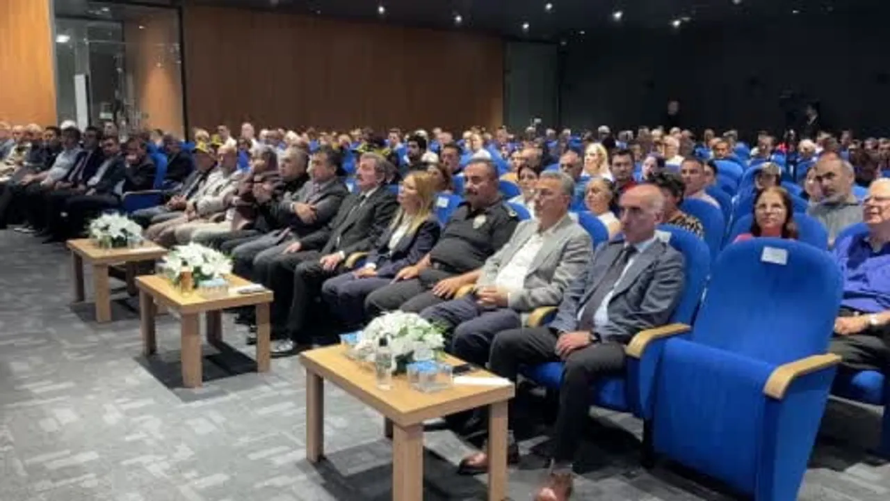 Samsun'da 30 ağustos paneli: zaferin şehir hafızasındaki yeri konuşuldu