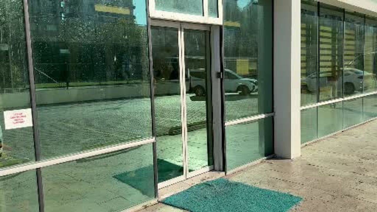 Samsun'da arkadaş kavgası ağır yaralanmayla sonuçlandı: 18 yaşındaki kadının akciğeri söndü