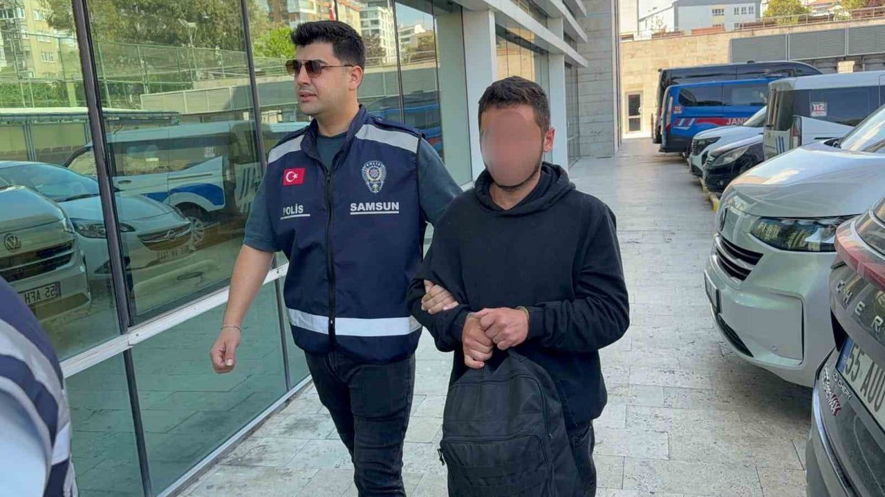 Samsun'da baba-oğul tartışması araç hasarıyla bitti: şüpheli yakalandı