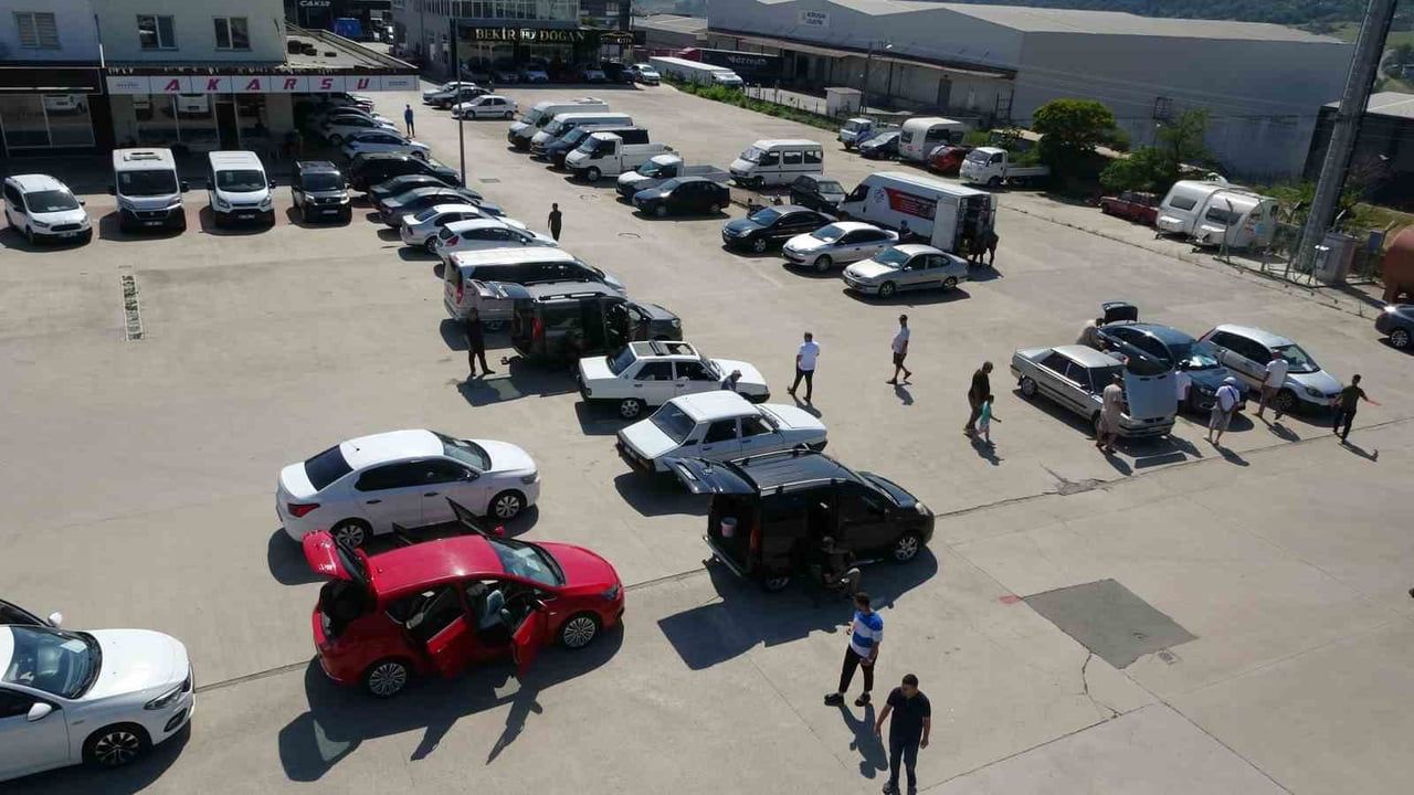Samsun'da ikinci el oto pazarında hareketlilik azaldı