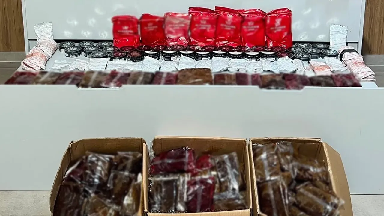 Samsun'da operasyon: 179 kilo kaçak nargile tütünü ele geçirildi