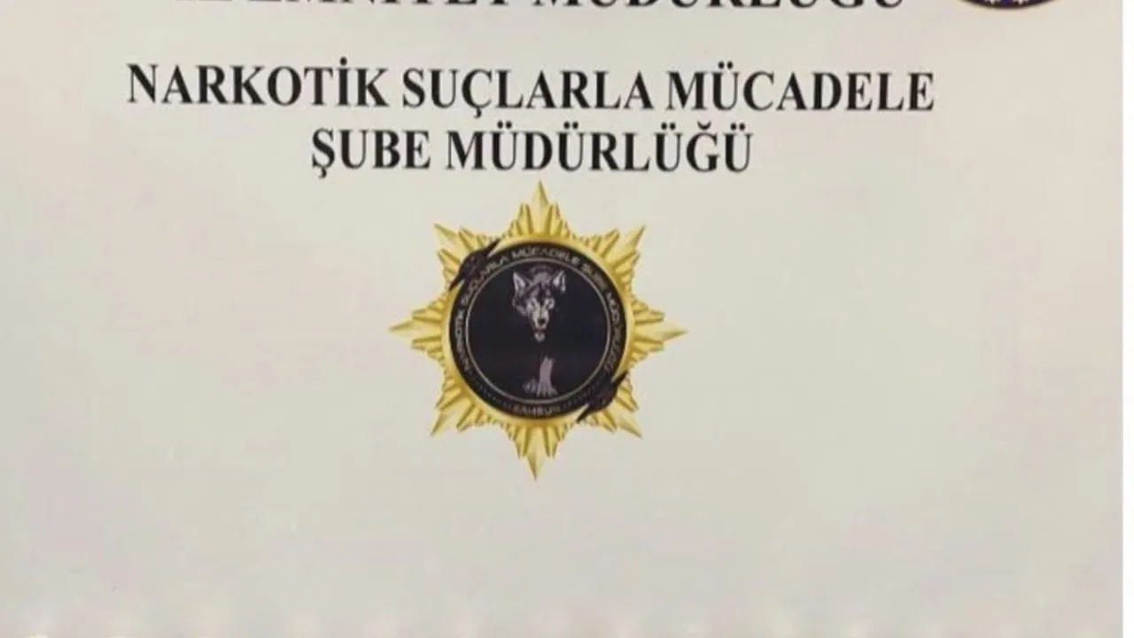 Samsun'da üç ilçede eş zamanlı uyuşturucu operasyonu: binlerce sentetik ecza ve 10 gözaltı