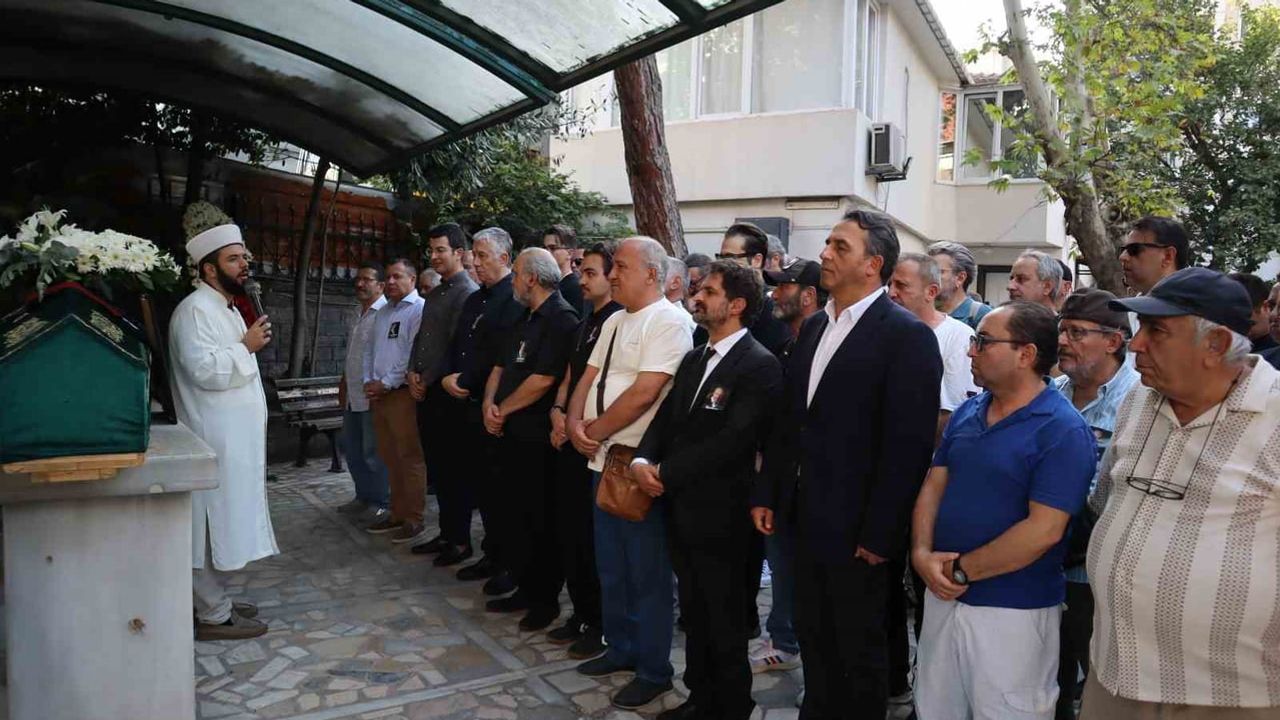 Sanat dünyası bir çınarını kaybetti: Can Kolukısa 92 yaşında vefat etti