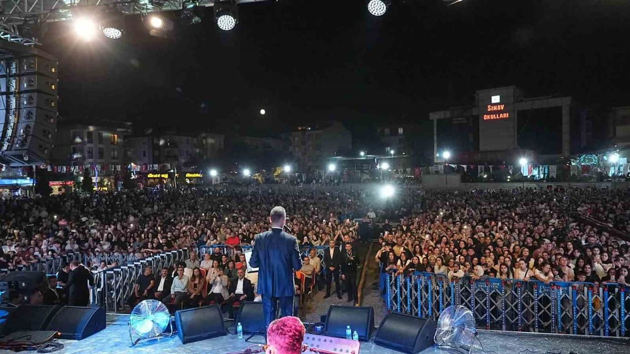 sancaktepe 3. kültür sanat festivali kapılarını açtı