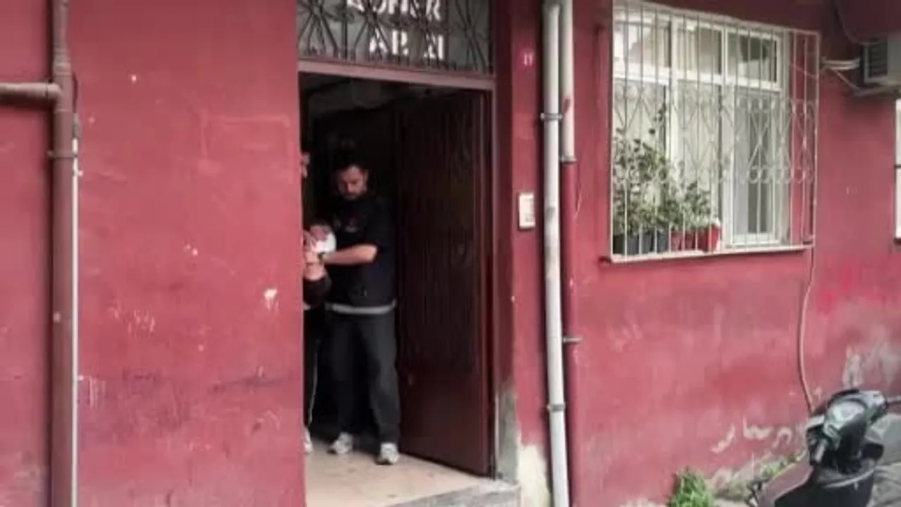 Şapkalılar çetesine eş zamanlı baskın: 9 kişi gözaltında