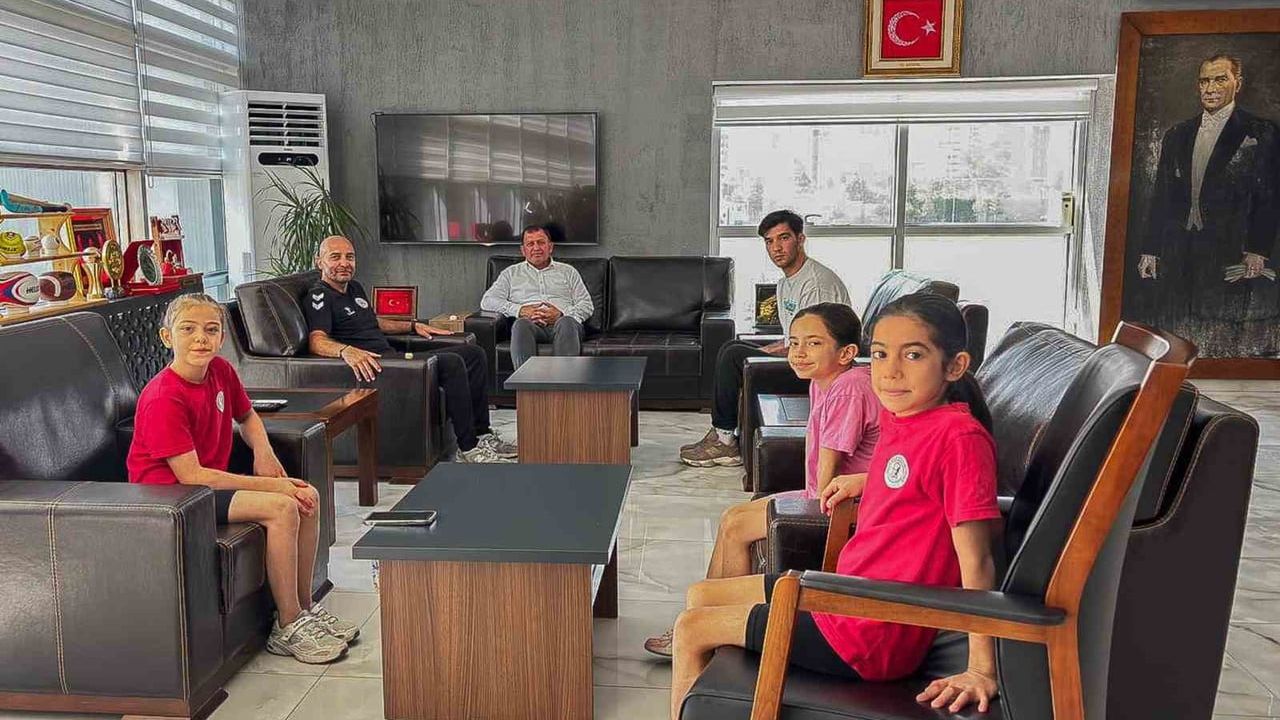 Şehirlerarası destekle hedefe umut taşıyor: Kahramanmaraşlı cimnastikçiler Kayseri kampında
