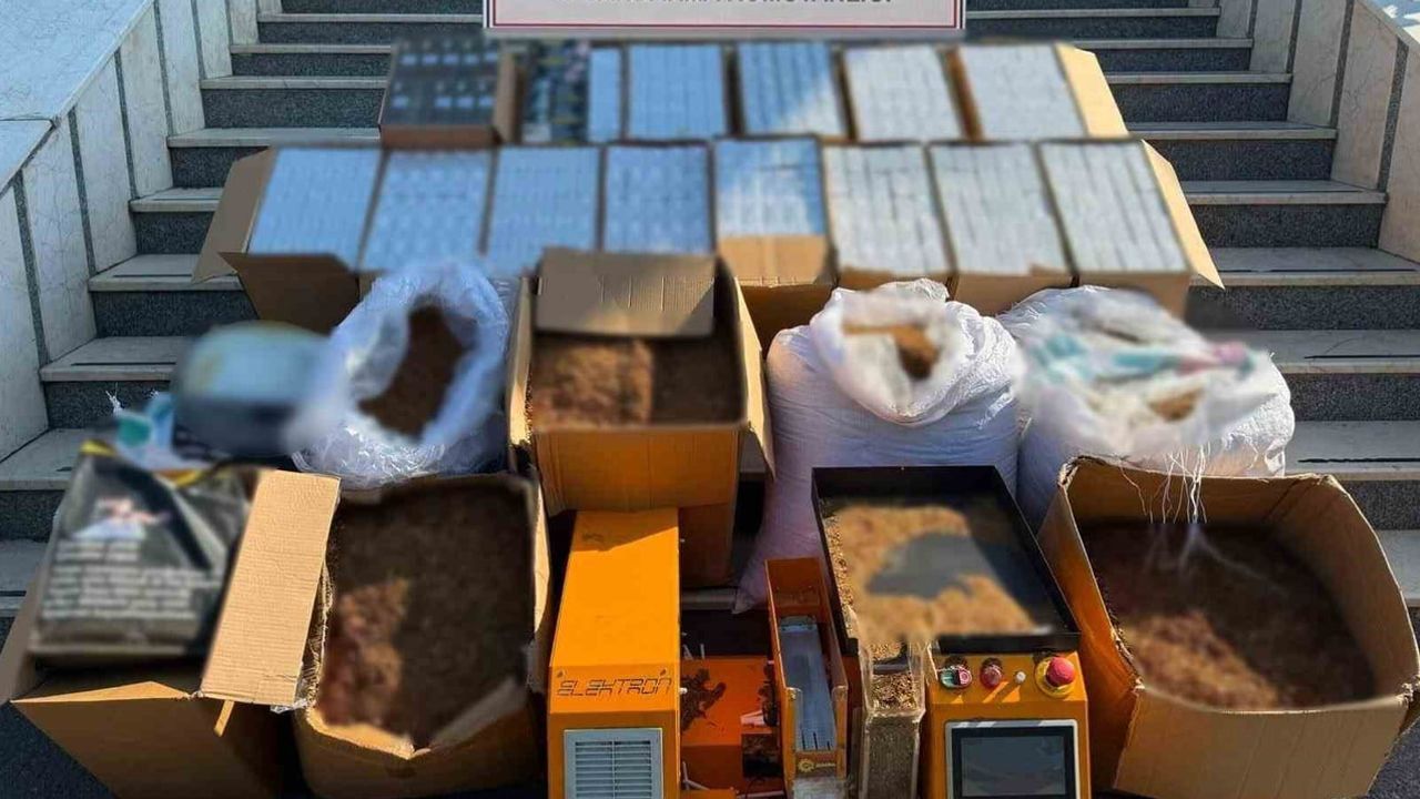 Serdivan'da jandarma baskını: 160 bin boş makaron ve 120 kilo kaçak tütün ele geçirildi