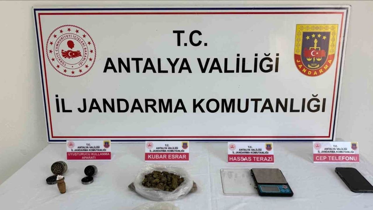 Serik'te skunk operasyonu: 1 kilo 50 gram ele geçirildi, şüpheli tutuklandı