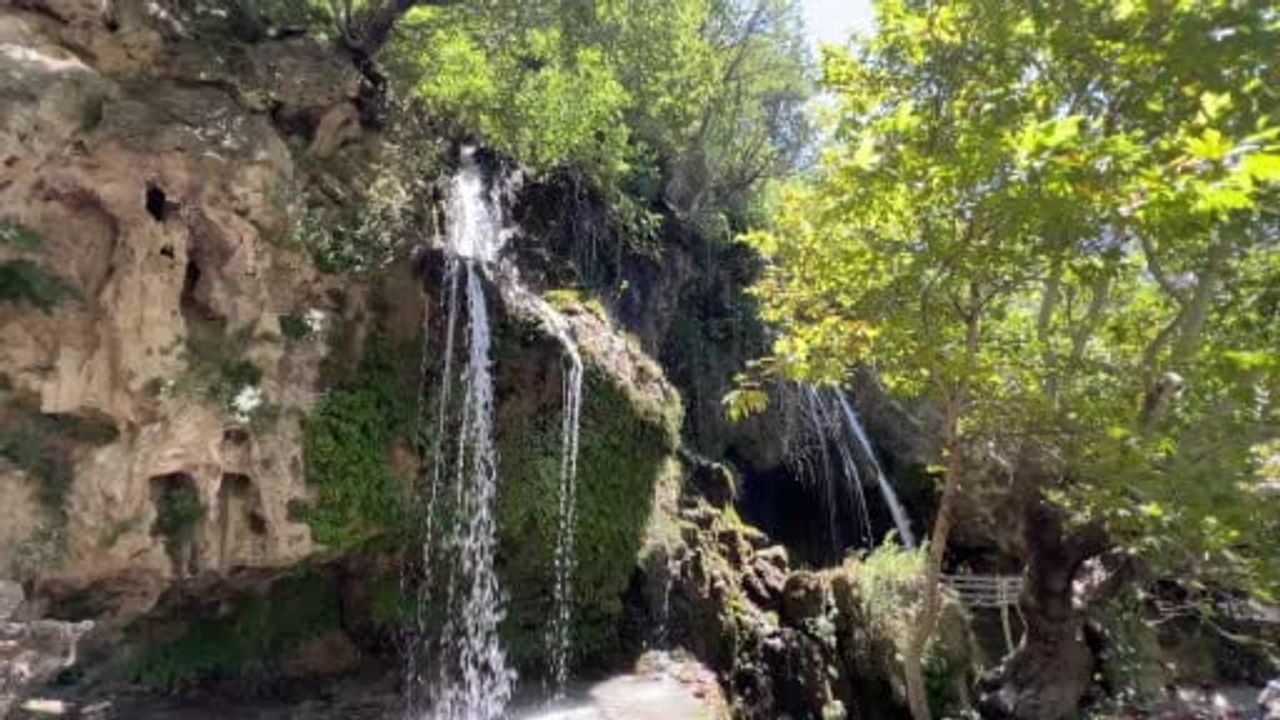 Serinlik rotası Savruk Şelalesi